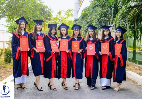 văn bằng 2 tiếng anh đại học đông đô